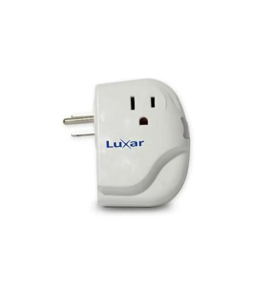 Toma Protect p/laptop/nevera 120v 15a 1sevicio LX-V004 LUXAR